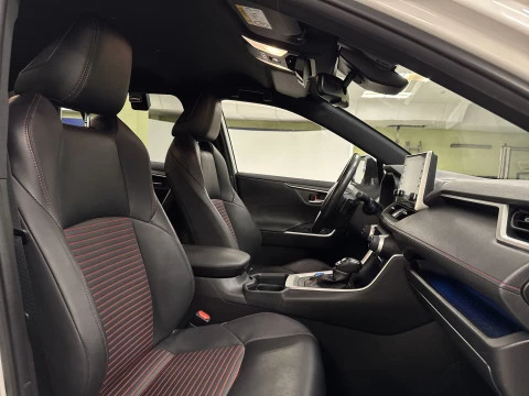 Suzuki Across 2.5 PHEV 4WD 225 kW (306 CV)