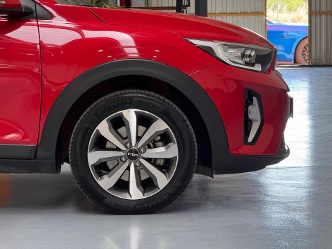 Kia Stonic 1.0 T-GDi 74kW (100CV) MHEV MT Drive