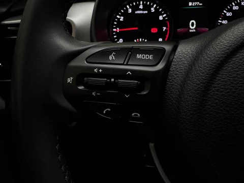 Kia Stonic 1.0 T-GDi 74kW (100CV) MHEV MT Drive