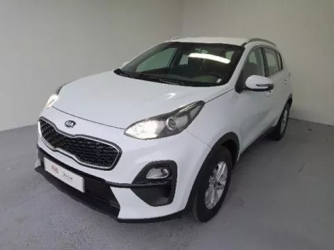 Kia Sportage 1.6 MHEV Business 100kW (136CV) 4x2 Kia Sportage 1.6 MHEV Business 100kW (136CV) 4x2