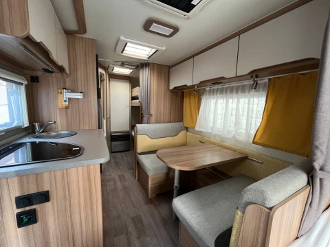 WEINSBERG CARA TWO CARA TWO