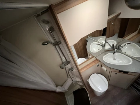 WEINSBERG CARA TWO CARA TWO