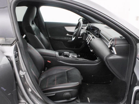 Mercedes-Benz CLA 1.3 CLA 200 SHOOTING BRAKE 163 5P