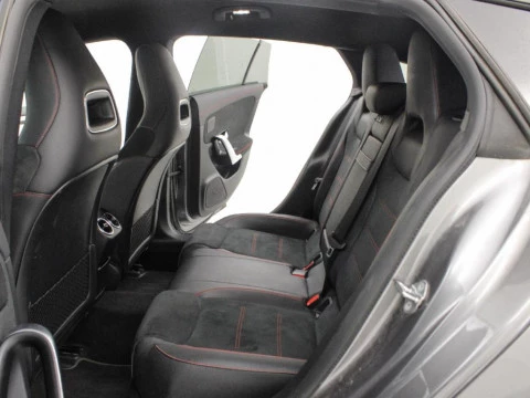 Mercedes-Benz CLA 1.3 CLA 200 SHOOTING BRAKE 163 5P