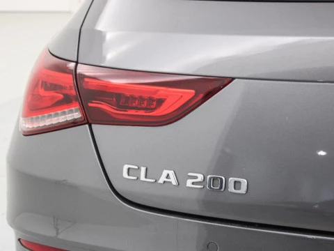 Mercedes-Benz CLA 1.3 CLA 200 SHOOTING BRAKE 163 5P