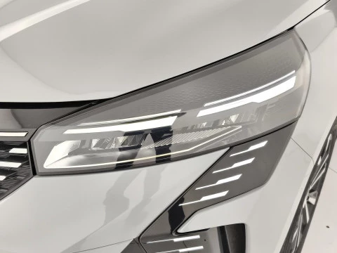 Renault Clio  E-TECH Full Hybrid Techno 105kW