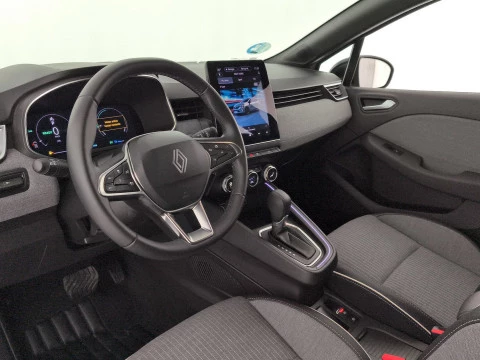 Renault Clio  E-TECH Full Hybrid Techno 105kW