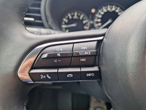 Mazda3 2.5L E-SKY G MHEV 103kW 6AT Homura