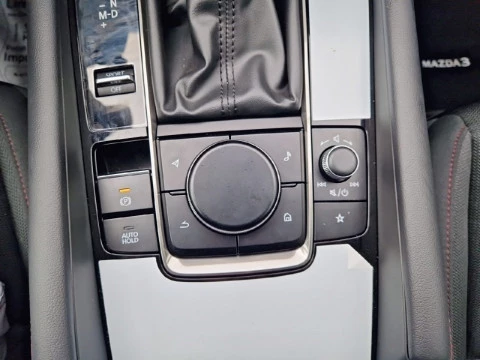 Mazda3 2.5L E-SKY G MHEV 103kW 6AT Homura