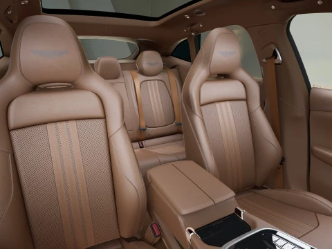 Aston Martin DBX 4.0 V8 707 Auto