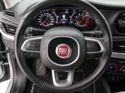 Fiat Tipo 1.4 EASY 95CV 5P