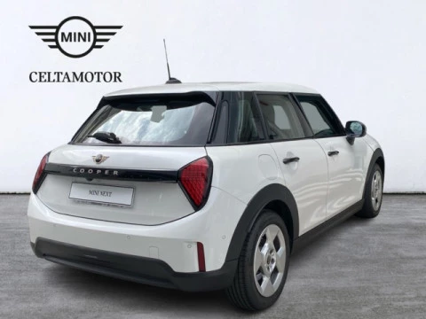 MINI Cooper C 115 kW (156 CV)