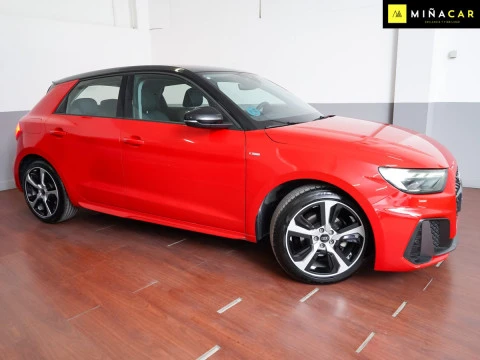 Audi A1 Sportback Adrenal Black 30TFSI 81kW S tr