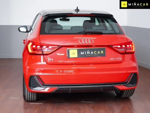 Audi A1 Sportback Adrenal Black 30TFSI 81kW S tr