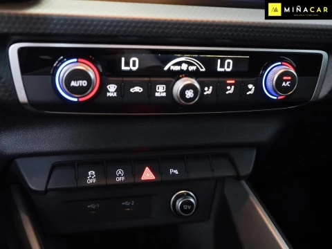 Audi A1 Sportback Adrenal Black 30TFSI 81kW S tr