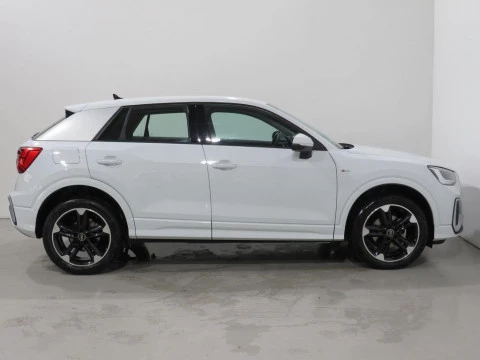 Audi Q2 S line 30 TFSI 85 kW (116 CV)