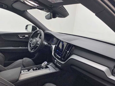 Volvo XC60 B4 Bright Plus (D) Automatic