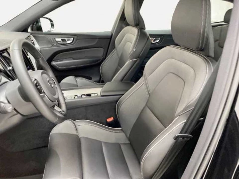 Volvo XC60 B4 Bright Plus (D) Automatic