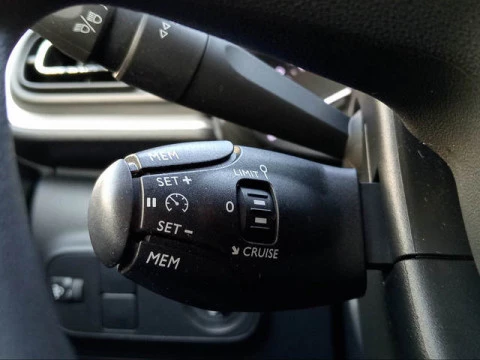 Citroën C3 PureTech 83 Plus 61 kW (83 CV)