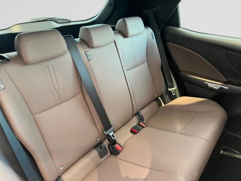 Lexus LBX 1.5 136cv HEV Elegant+ Black