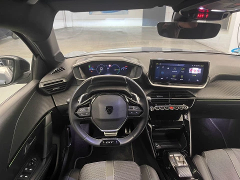 Peugeot 208 GT HYBRID 136 eDCS6
