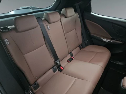 Lexus LBX 1.5 136cv HEV Elegant+