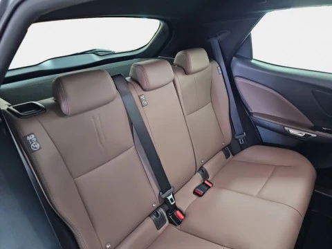 Lexus LBX 1.5 136cv HEV Elegant+