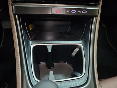 Lexus LBX 1.5 136cv HEV Elegant+