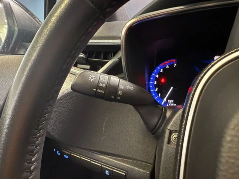 Toyota Corolla 1.8 125H STYLE E-CVT