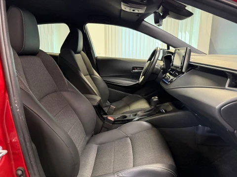 Toyota Corolla 1.8 125H STYLE E-CVT