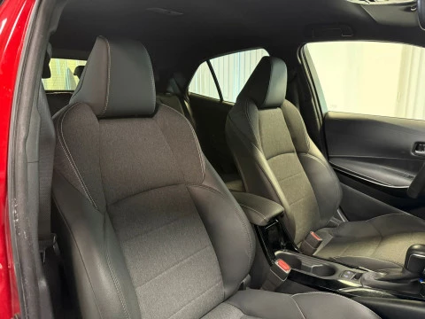 Toyota Corolla 1.8 125H STYLE E-CVT