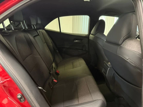 Toyota Corolla 1.8 125H STYLE E-CVT