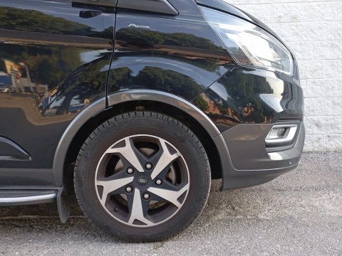 Ford Tourneo Custom 2.0 EcoBlue 125kW L1 Active Auto