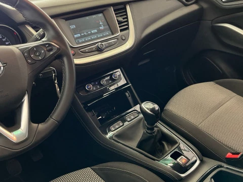 Opel Grandland X 1.5 CDTi Selective
