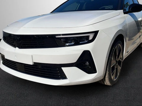 Opel Astra Electric 54kWh GS Auto
