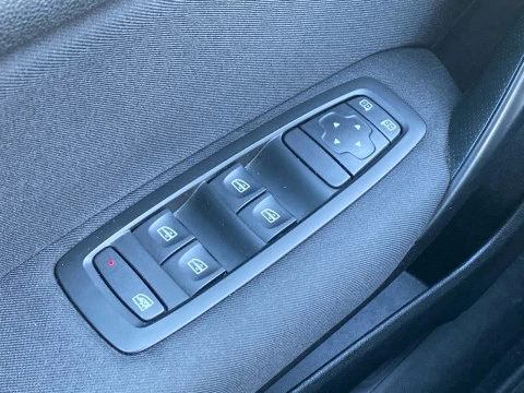 Renault Megane Intens Energy TCe 74kW (100CV)