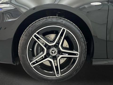 Mercedes-Benz Clase A 250 e con tecnología híbrida EQ