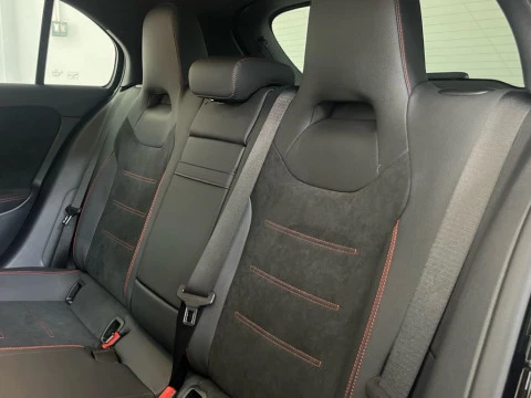 Mercedes-Benz Clase A 250 e con tecnología híbrida EQ