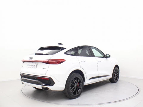 Audi Q5 2.0 E-HYBRID 220KW BLACK LINE S TR QUAT 299 5P