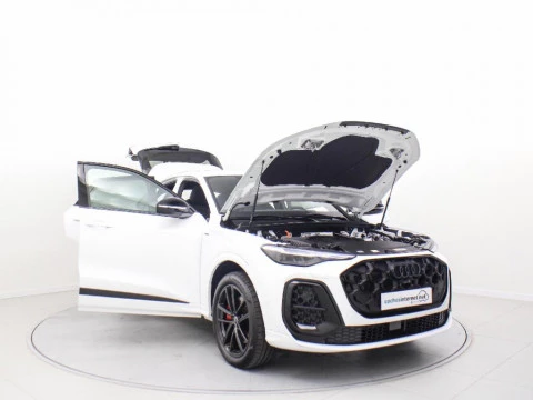 Audi Q5 2.0 E-HYBRID 220KW BLACK LINE S TR QUAT 299 5P