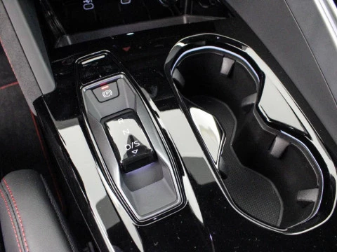 Audi Q5 2.0 E-HYBRID 220KW BLACK LINE S TR QUAT 299 5P