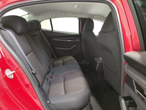 Mazda3 2.0 eSKYACTIVG ZENITH AT