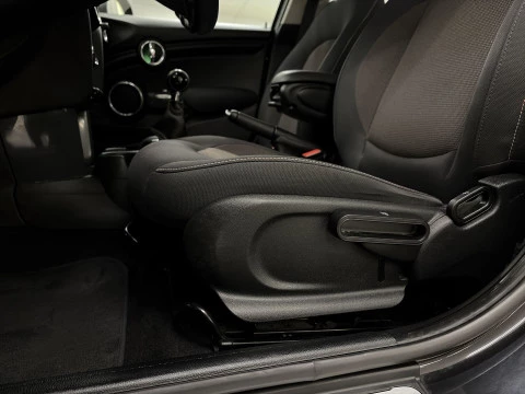 MINI Cooper One D 70 kW (95 CV)