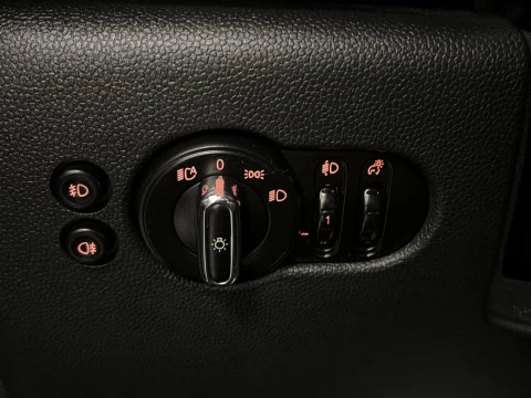 MINI Cooper One D 70 kW (95 CV)