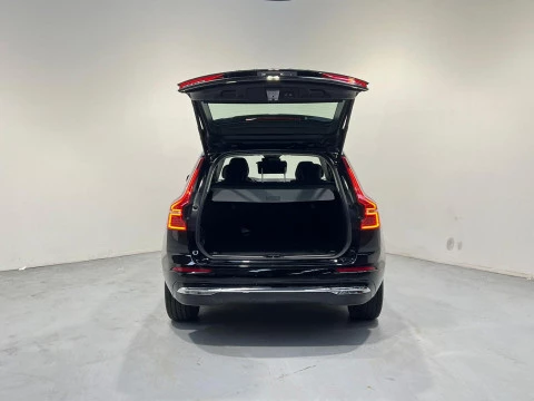Volvo XC60 2.0 B4 D Momentum Auto