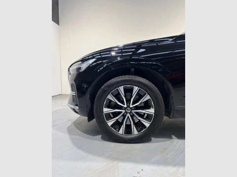 Volvo XC60 2.0 B4 D Momentum Auto