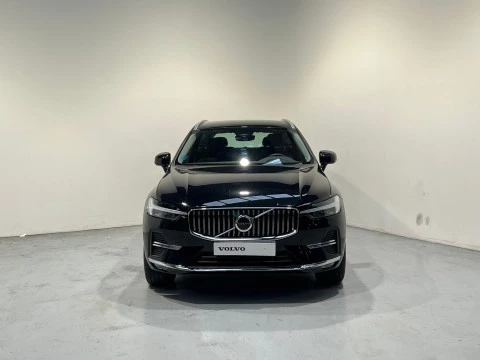 Volvo XC60 2.0 B4 D Momentum Auto