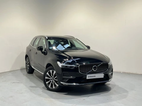 Volvo XC60 2.0 B4 D Momentum Auto