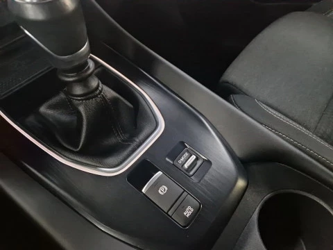 Nissan Qashqai DIG-T 103kW N-Connecta