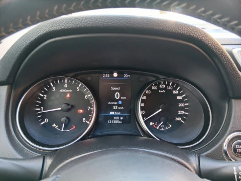 Nissan Qashqai DIG-T 103 kW (140 CV) E6D N-CONNECTA